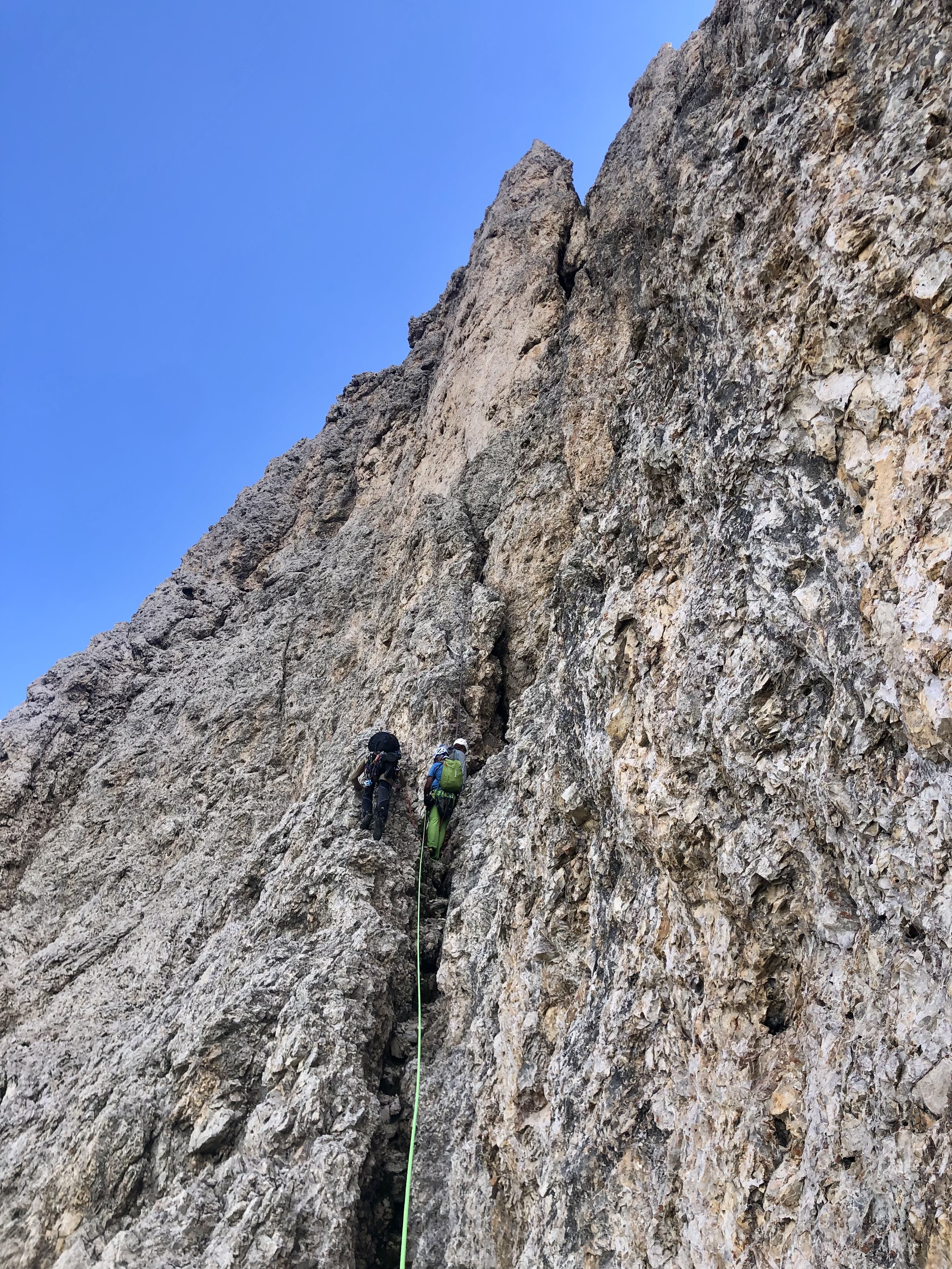 Sassolungo - Via Pichl - Matteo Bertolotti sul terzultimo tiro